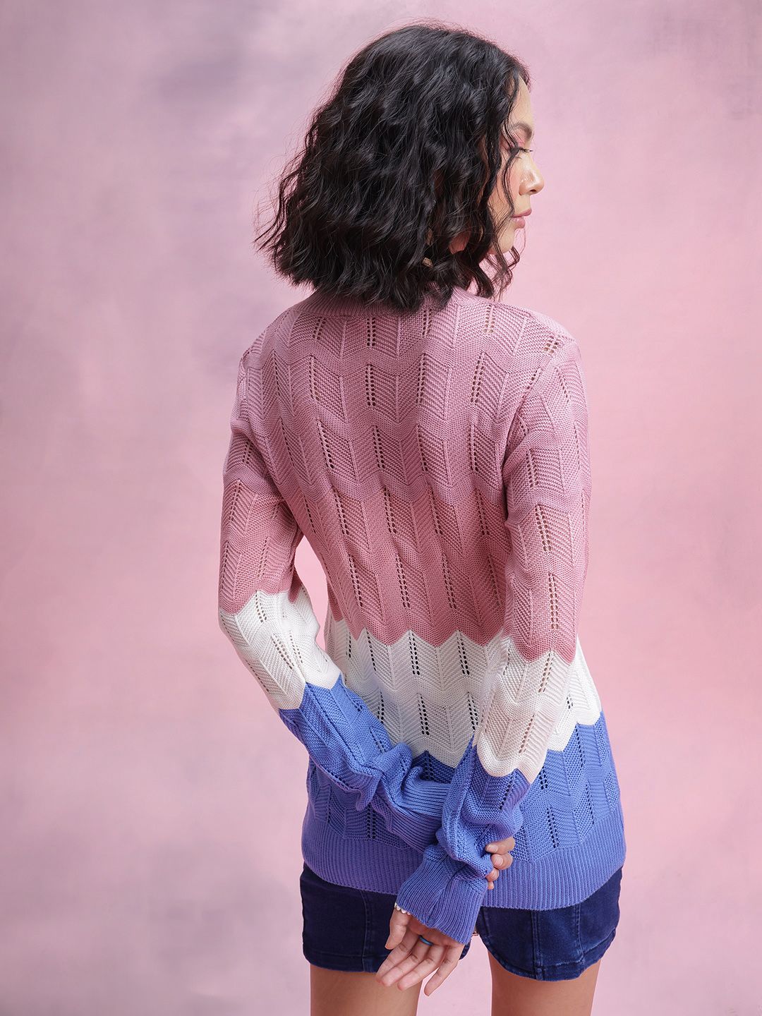 DressBerry Open-Knit Colourblocked Pullover