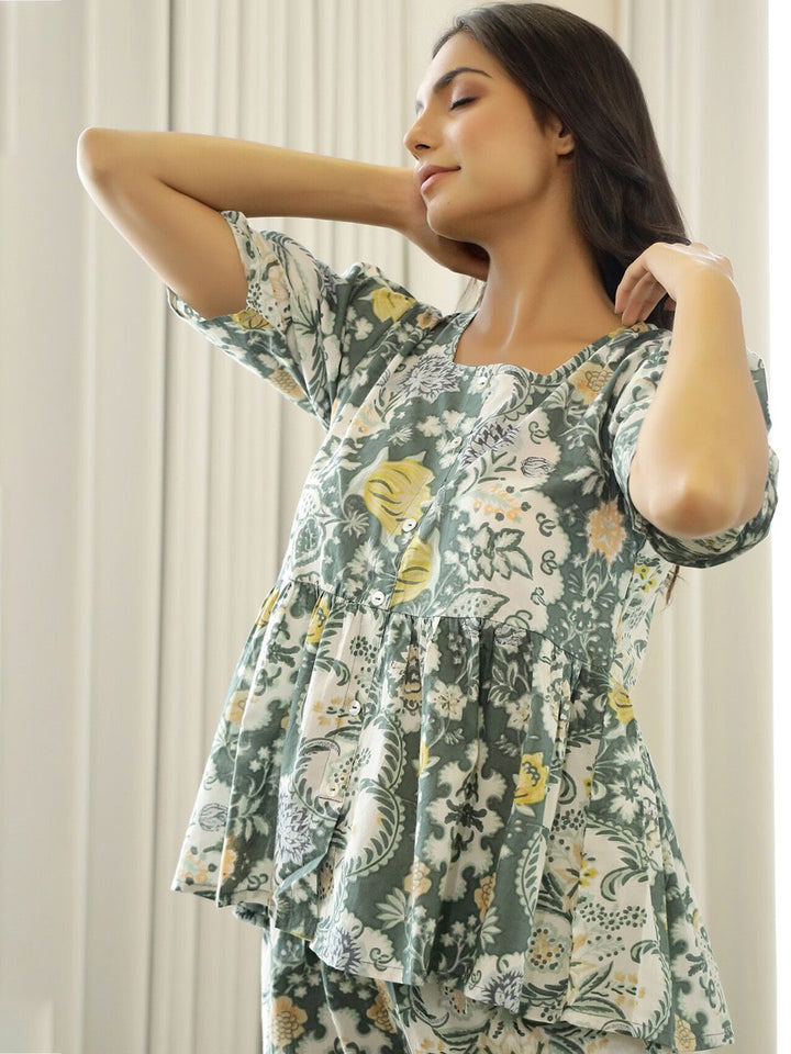 SANSKRUTIHOMES Women White & Green Printed Pure Cotton Night suit