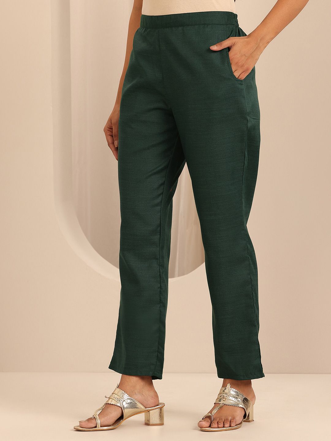 Libas Mandarin Collar Pleated Straight Kurta with Trousers & Dupatta