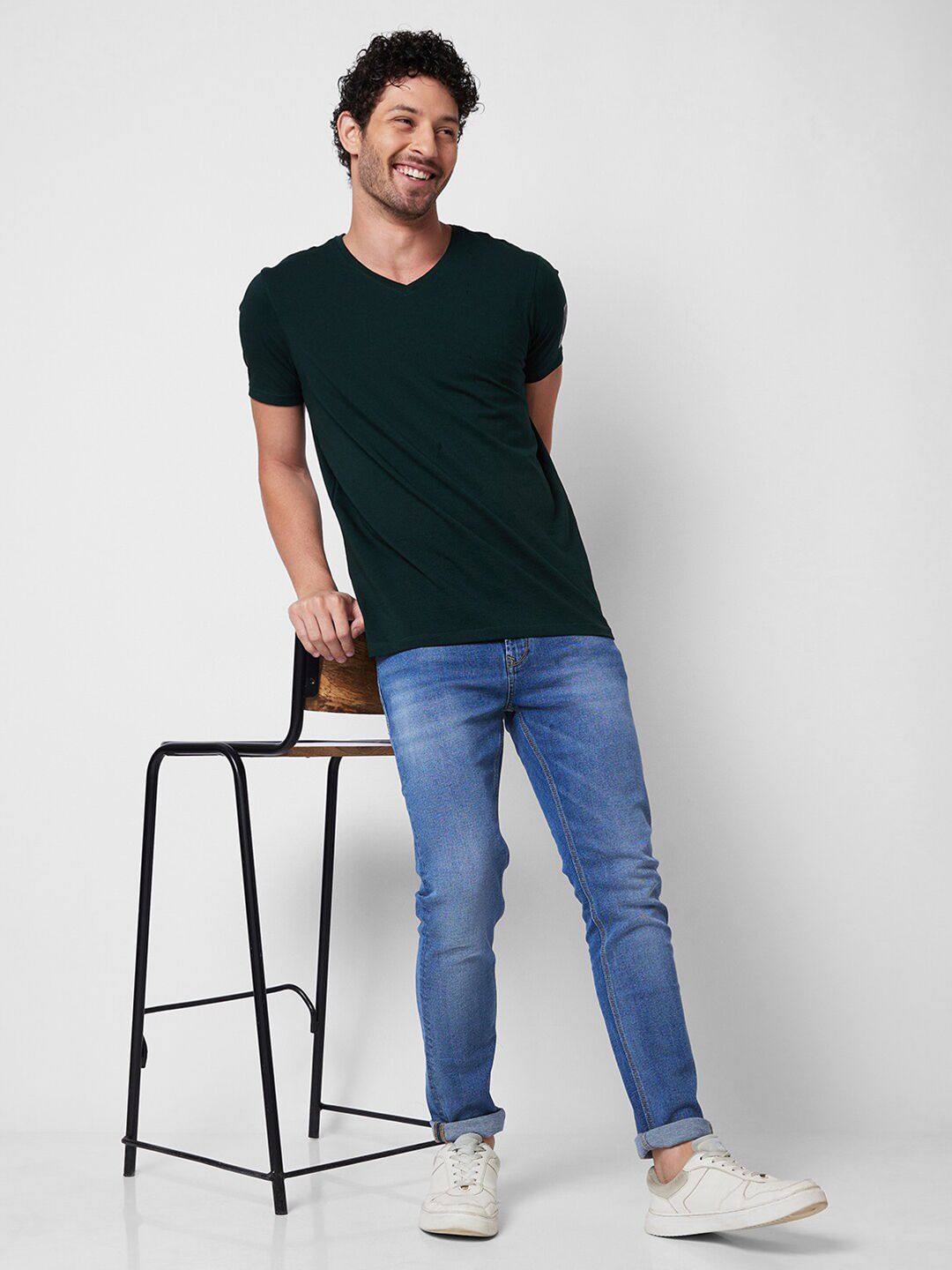 SPYKAR V-Neck Slim Fit T-shirt