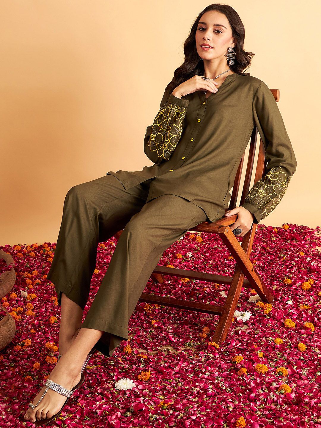 Shae by SASSAFRAS Embroidered Shirt-Collar Shirt With Trouser