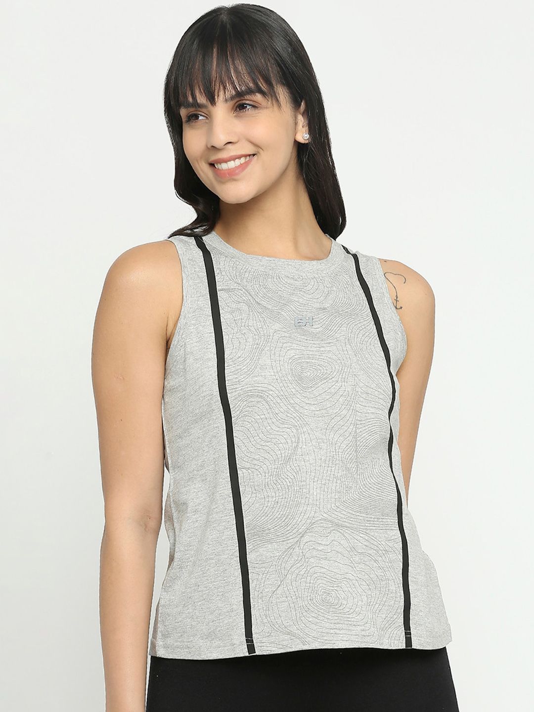 Being Human Women Skinny Fit Mid-Rise Clean Look Stretchable Jeans