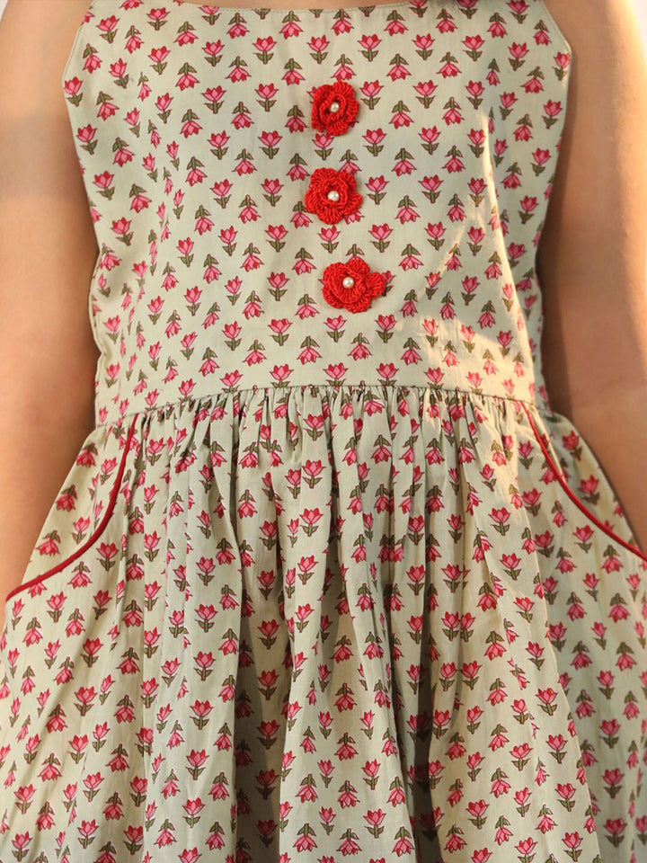 VASTRAMAY Girls Floral Printed Shoulder Straps Gathered Detail Cotton Fit & Flare Dress