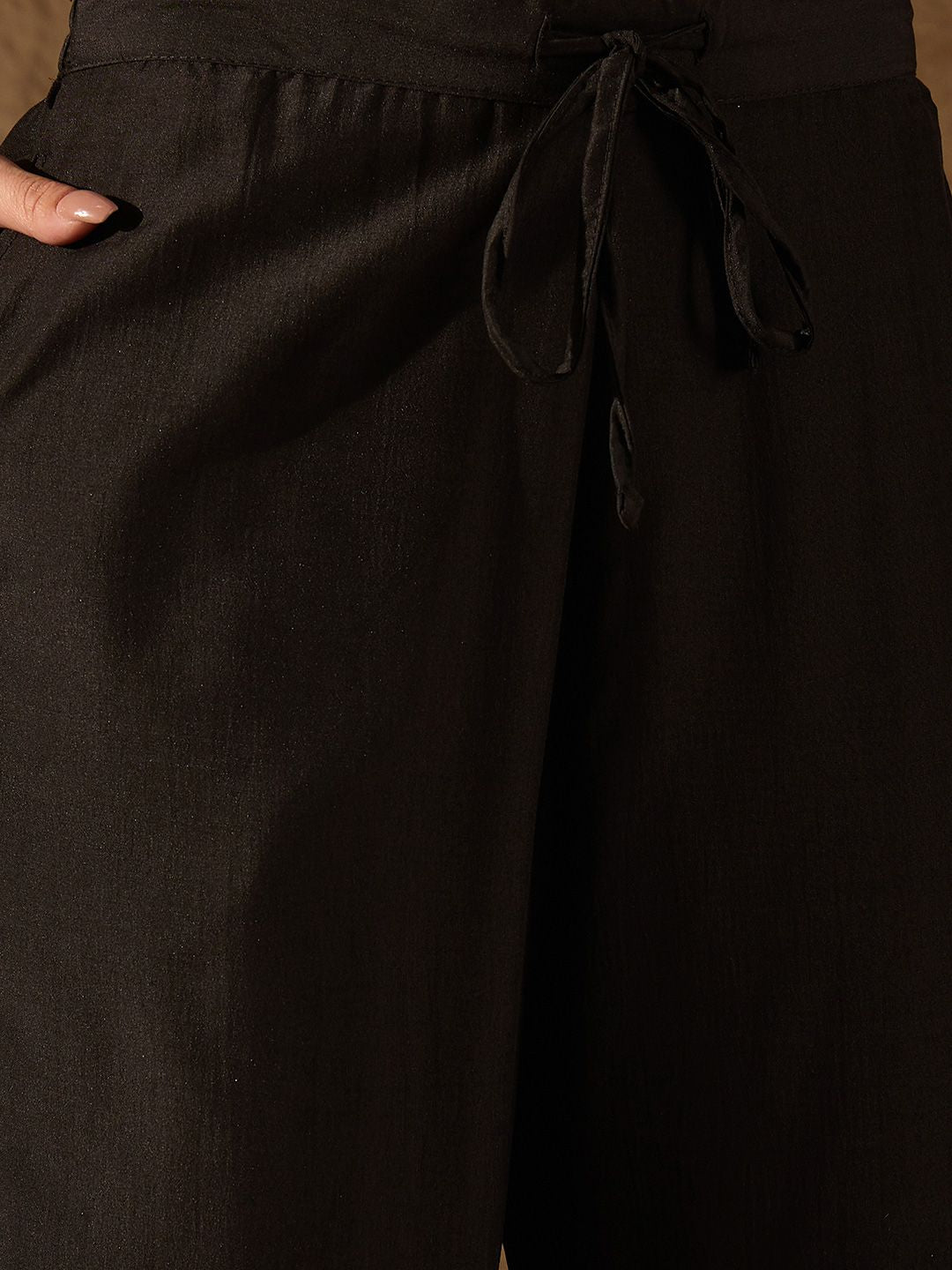 KALINI Floral Embroidered V-Neck Straight Kurta With Trousers & Dupatta