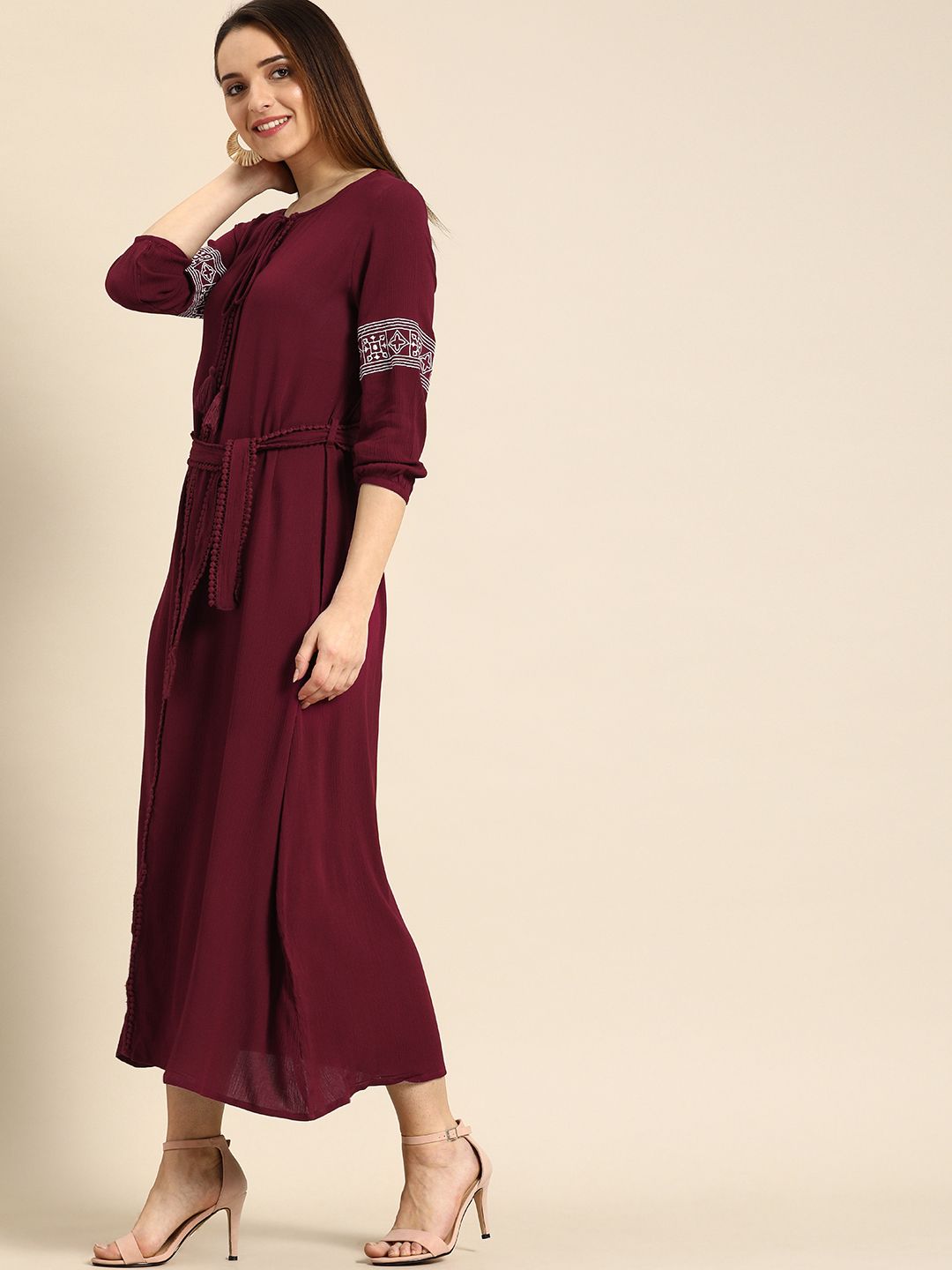 DressBerry Women Maroon Solid Fit and Flare Dress