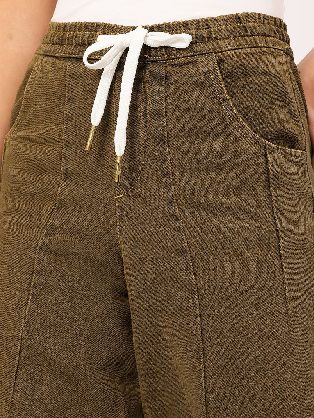 DressBerry Women Modern Minimal Baggy Jeans