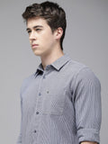 THE BEAR HOUSE Men Slim Fit Houndstooth Checked Pure Cotton Casual Shirt