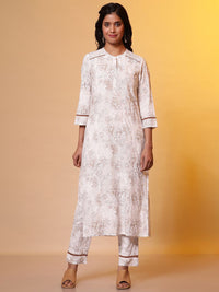 AURELIA Floral Printed Regular Round Neck Straight Kurta with Trousers
