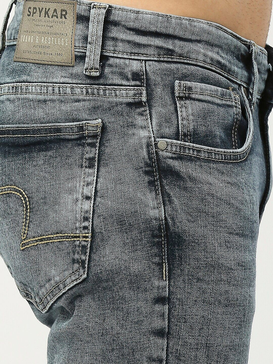 SPYKAR Men Slim Fit Low-Rise Heavy Fade Stretchable Cotton Jeans