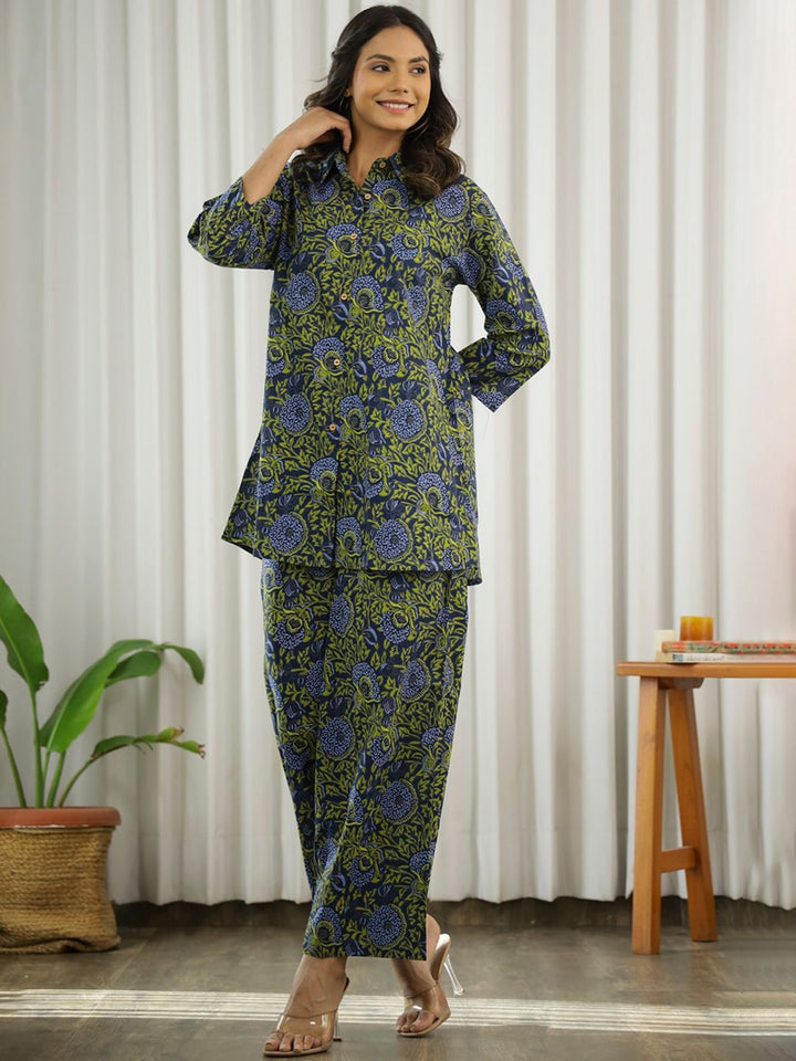 SANSKRUTIHOMES Floral Printed Pure Cotton Tunic With Palazzo Co-Ords