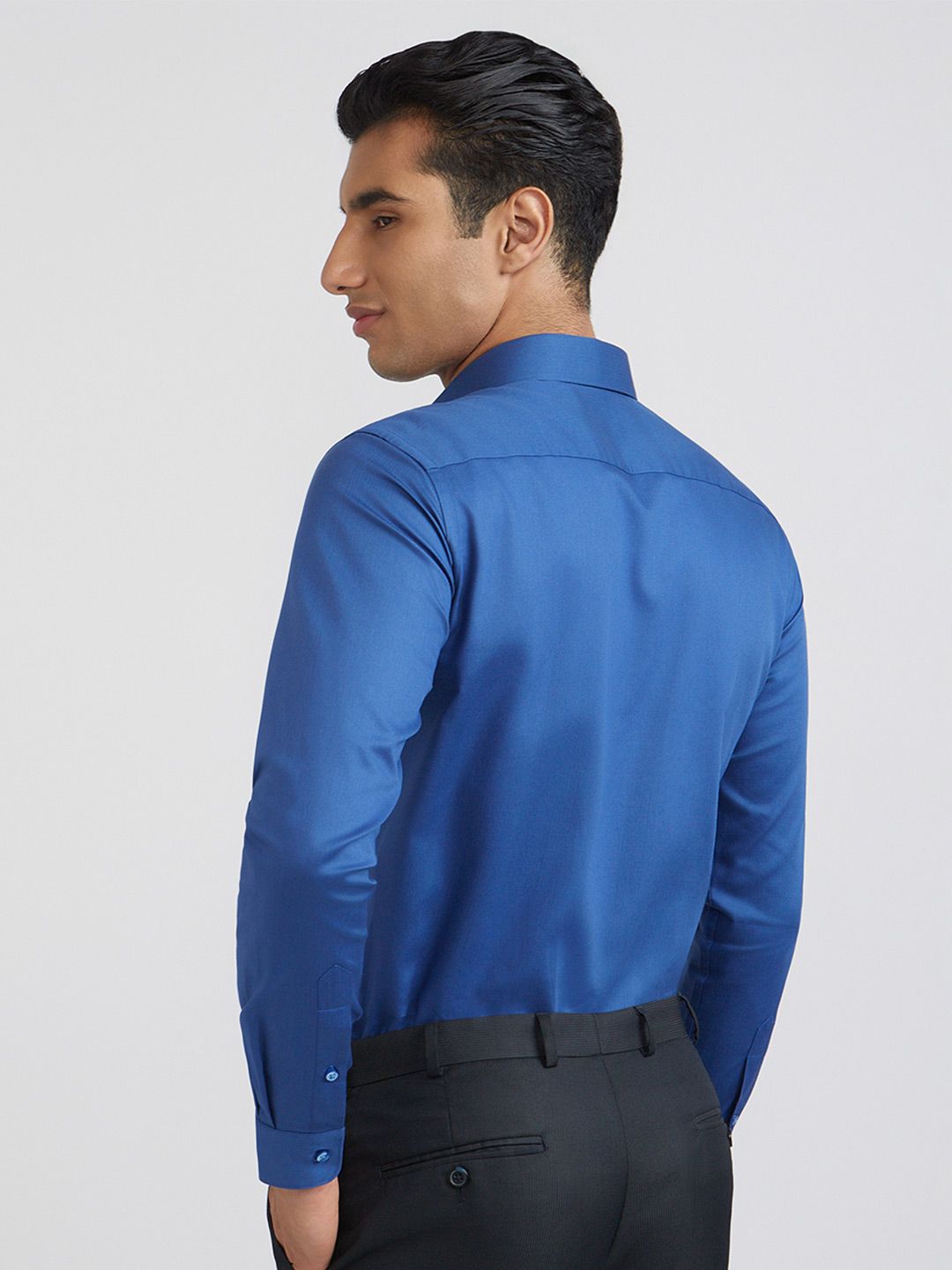 Raymond Slim Fit Opaque Pure Cotton Formal Shirt