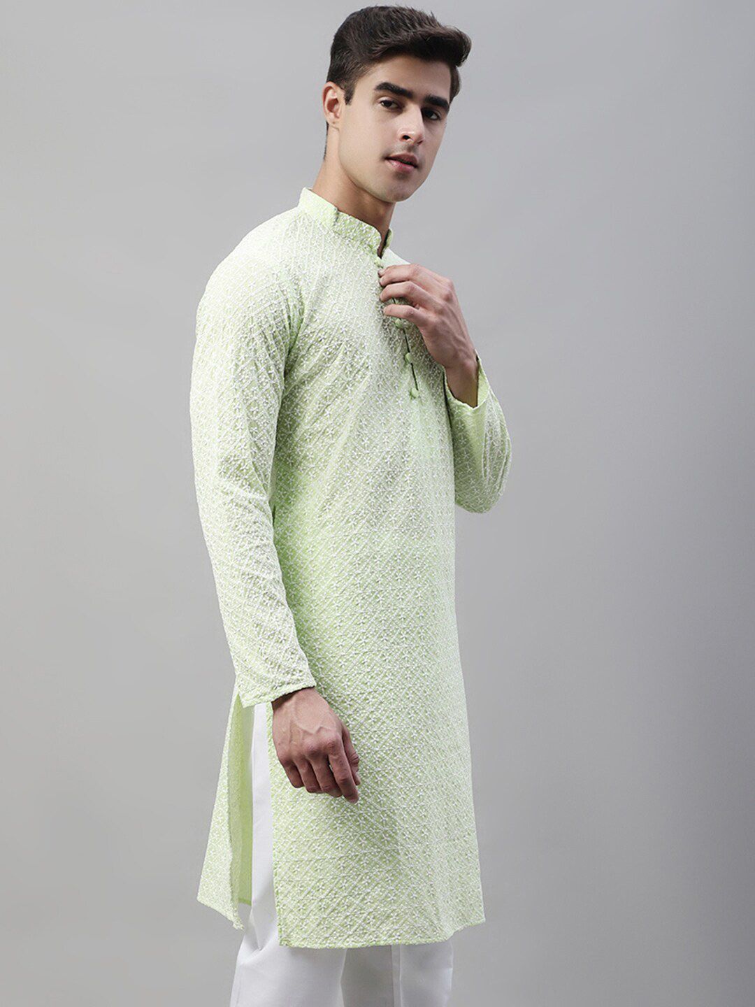 Jompers Geometric Chikankari Embroidered Pure Cotton Kurta