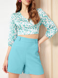DressBerry Lush Tropical Fetish Printed V-neck Styled Back Crop Top