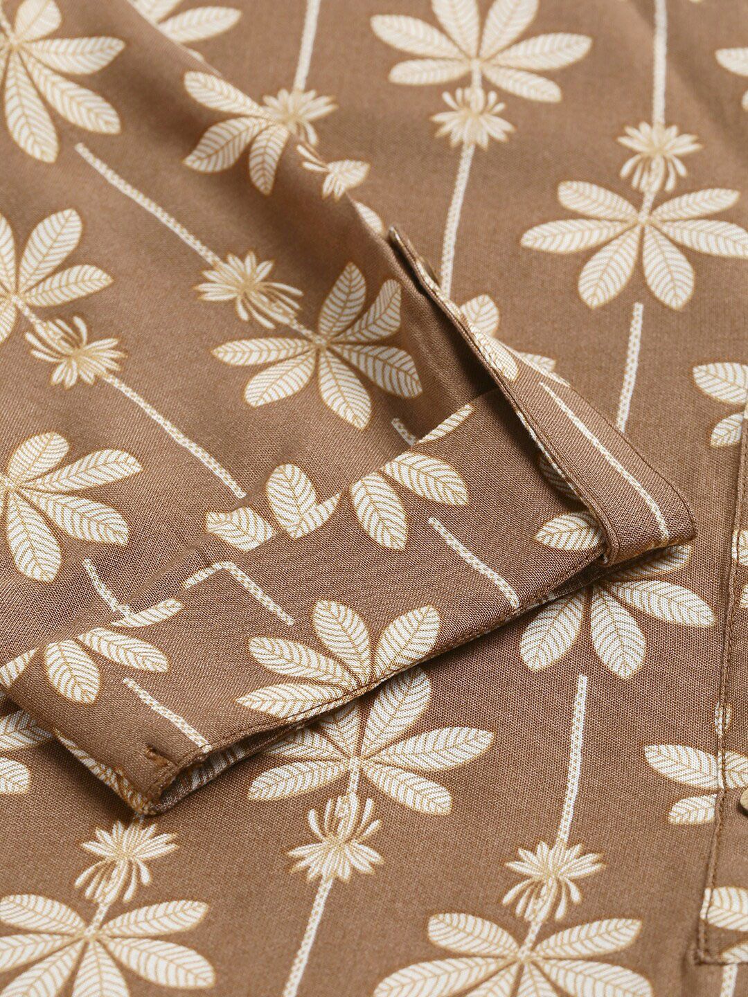 W Floral Printed Mandarin Collar Roll-Up Sleeves Straight Kurta