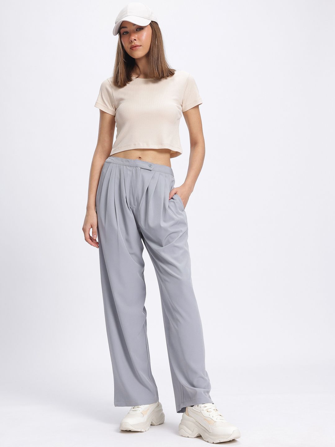 DressBerry Women Pleated Roots Regular Trouser