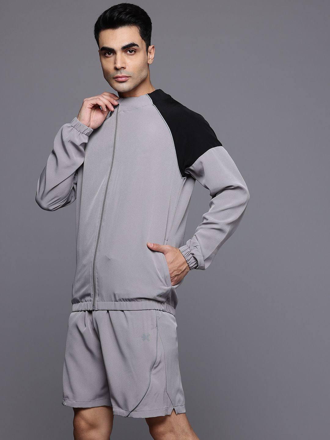 HRX by Hrithik Roshan Colourblocked Brand Logo Printed Rapid-Dry Training Tracksuit