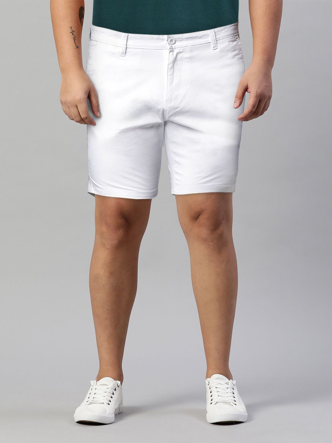 HIGHLANDER Men White Solid Slim Fit Chino Shorts