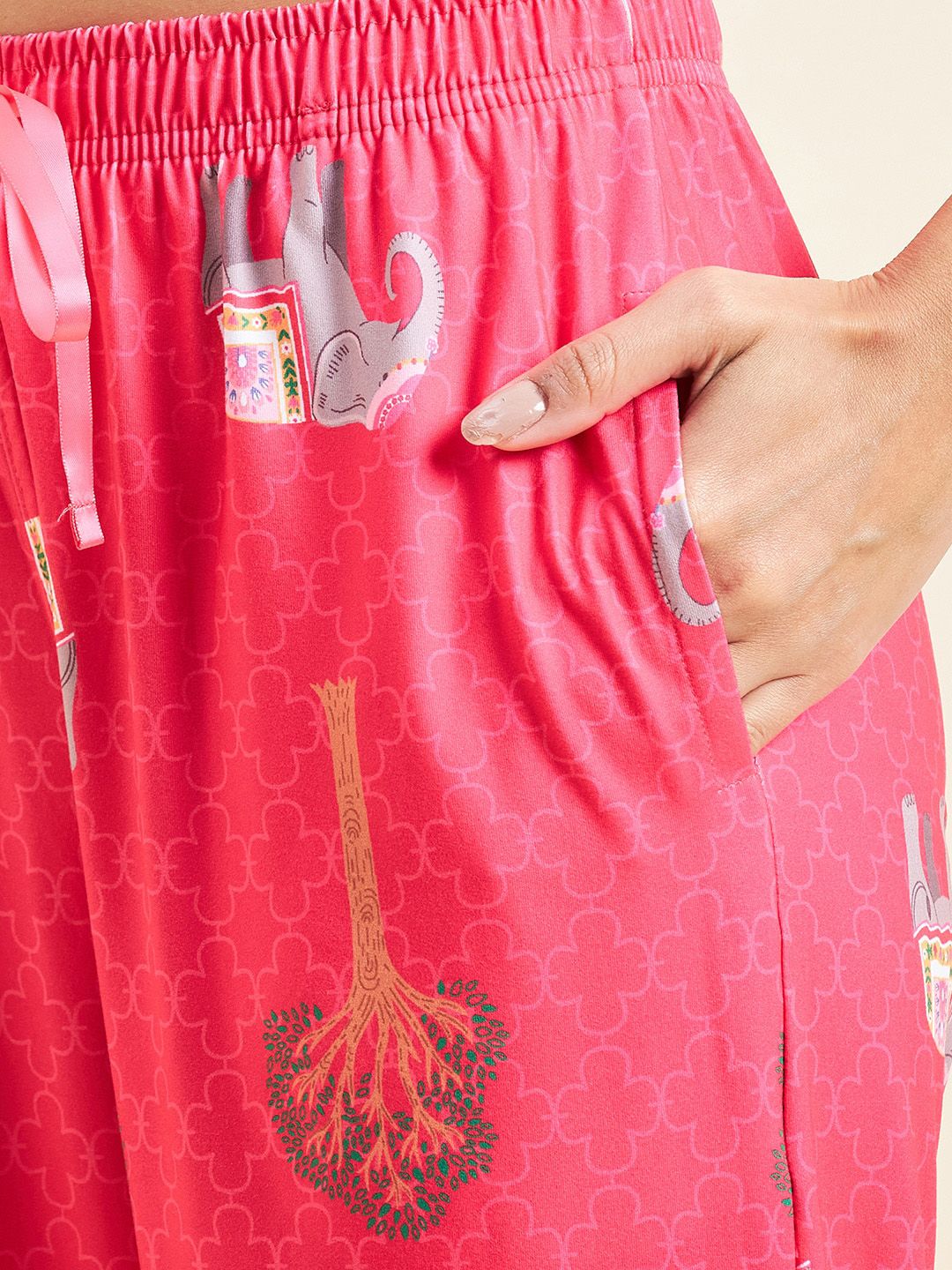 Sweet Dreams Pink Graphic Printed T-shirt With Pyjamas