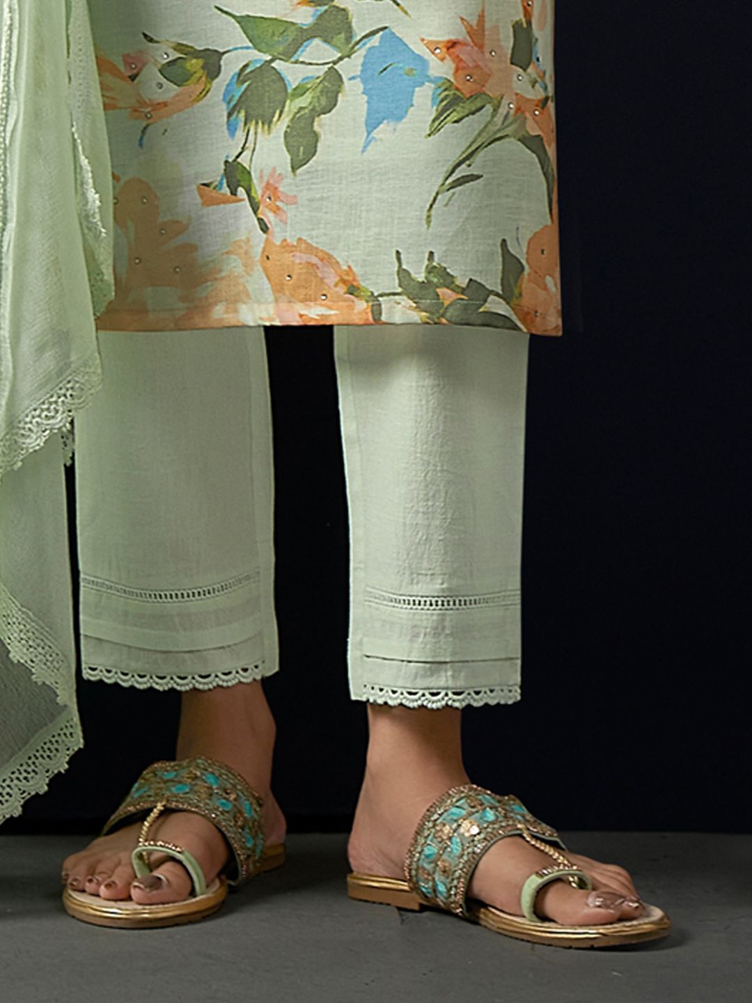 Indo Era Floral Printed Regular Linen Straight Kurta With Trousers & Dupatta