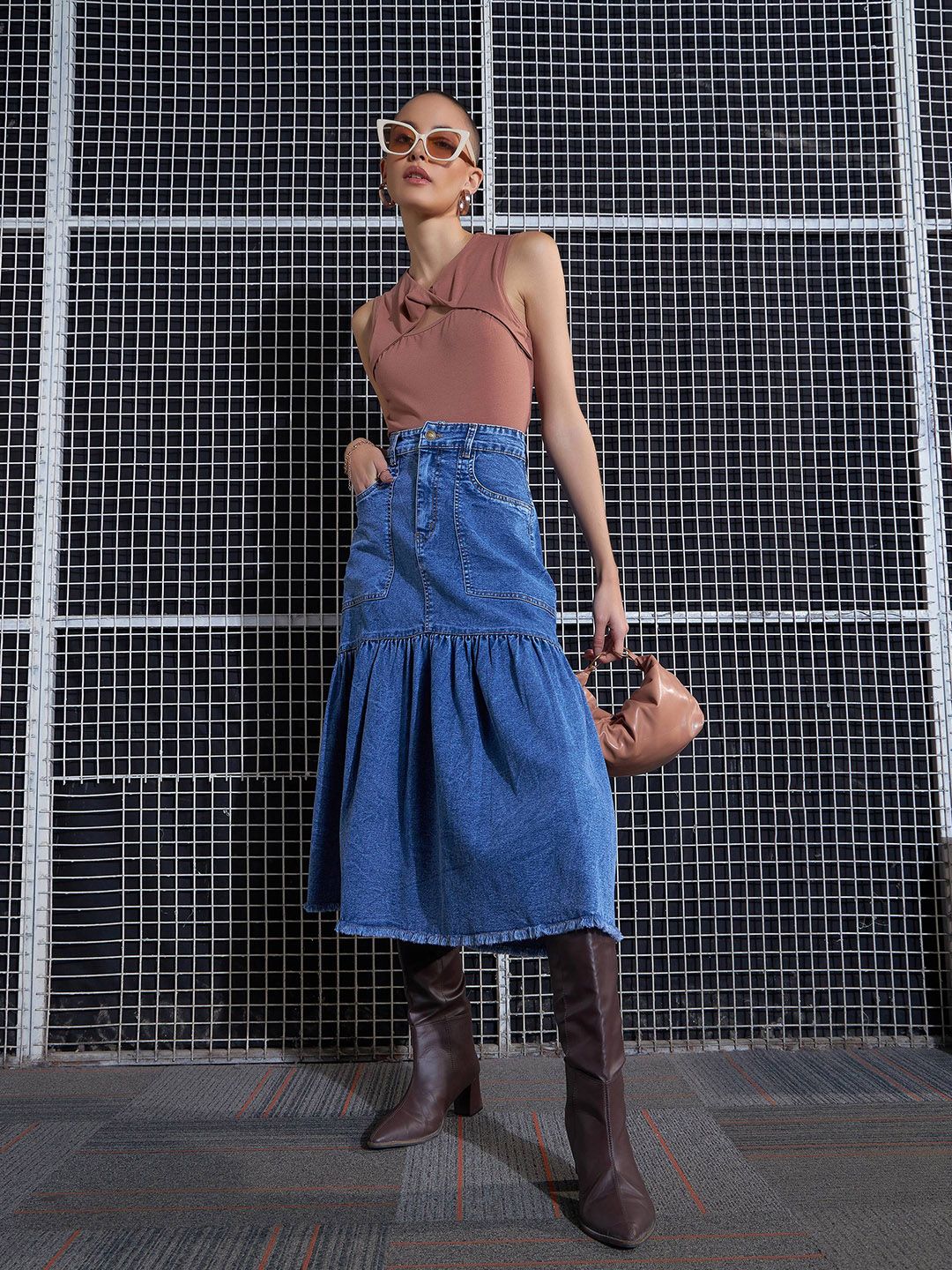 SASSAFRAS Brown Twisted Tank Top