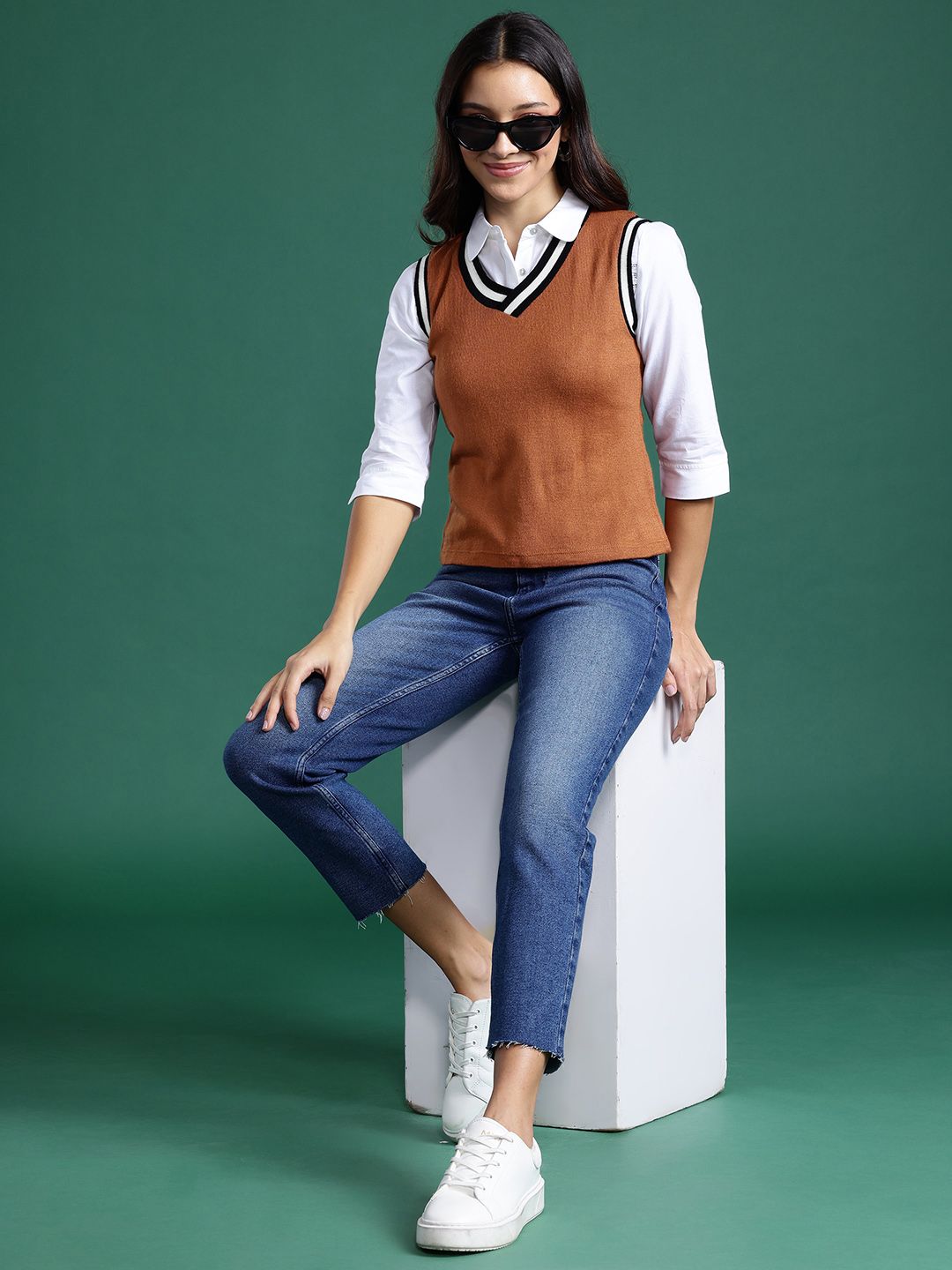 DressBerry Acrylic Sweater Vest