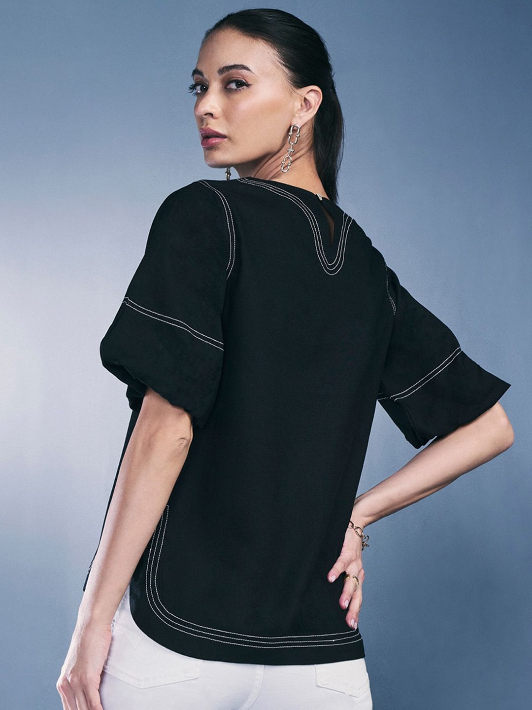 AND Round Neck Flared Sleeves Top