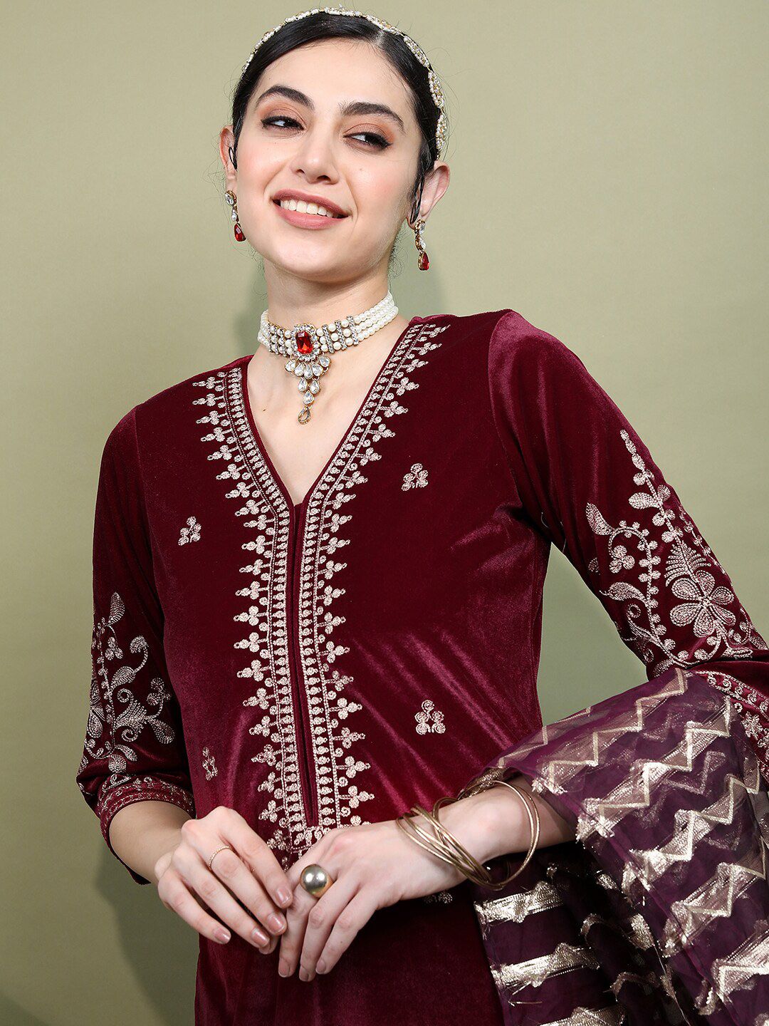 Vishudh Women Embroidered Knitted Velvet Kurta with Trousers & With Dupatta