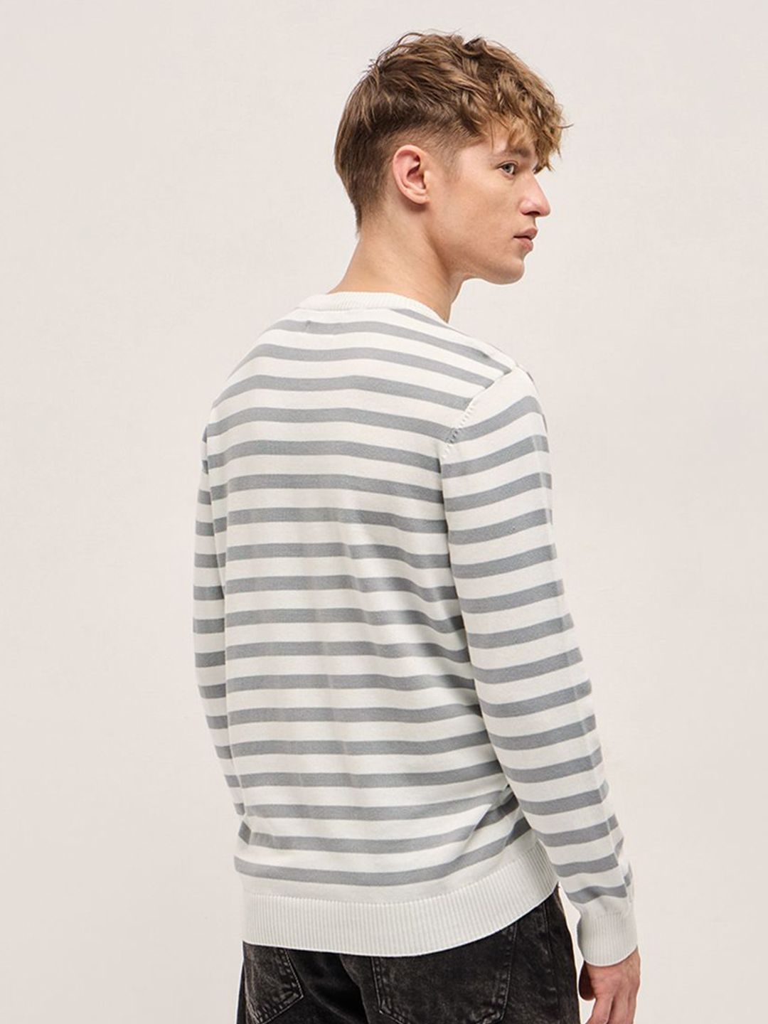 THE BEAR HOUSE Men Striped Round Neck Slim Fit Cotton Pullover