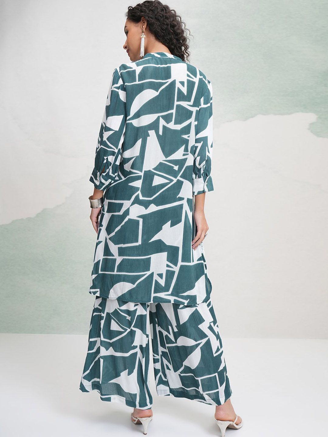 Vishudh Blue & White Printed Pure Cotton Shirt & Palazzo