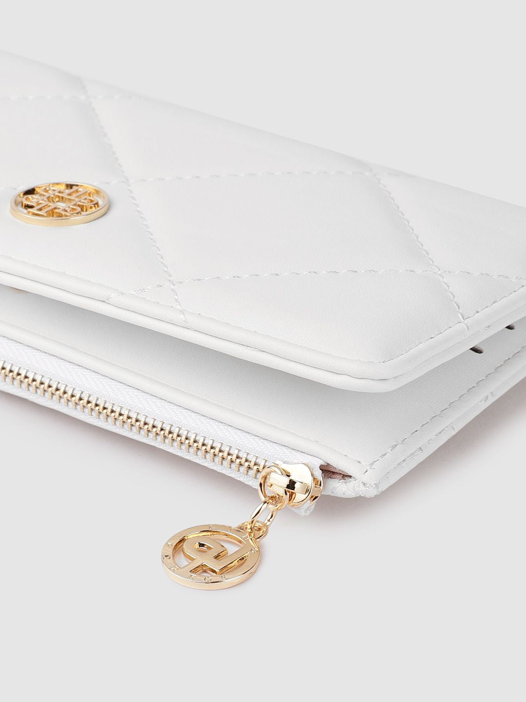 Lino Perros Women Quilted Two Fold Wallet