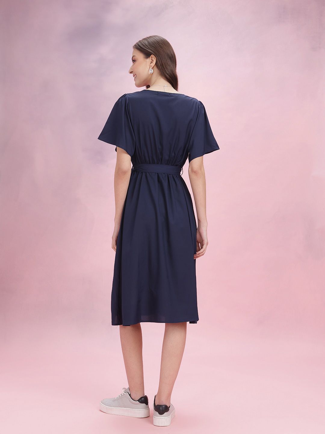 DressBerry V-Neck Tie-Up Detail A-Line Dress