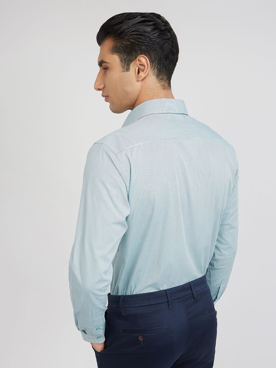 Raymond Men Green And White Slim Fit Micro Checked Pure Cotton Formal Shirt