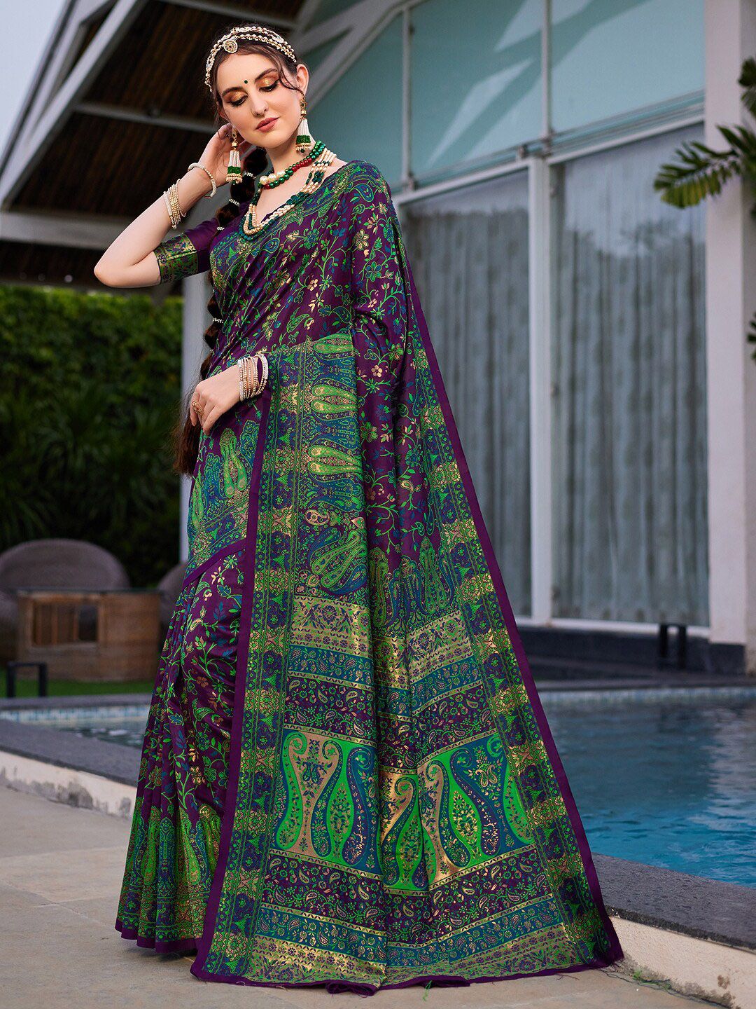 KALINI Woven Design Patola Saree