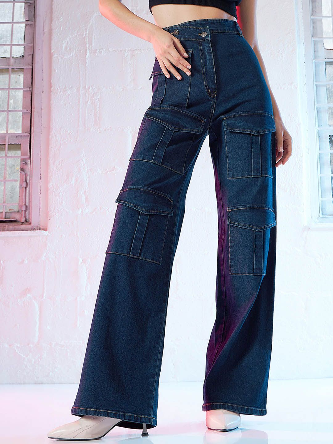 SASSAFRAS Women Blue Straight Fit High-Rise Clean Look Stretchable Jeans