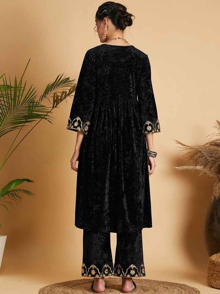 Shae by SASSAFRAS Black Empire Gotta Patti Velvet Kurta with Palazzos