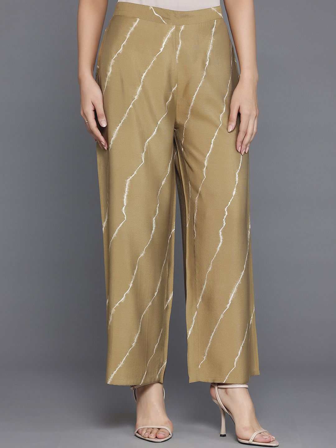 Libas Printed Regular Kurta with Palazzos & With Dupatta