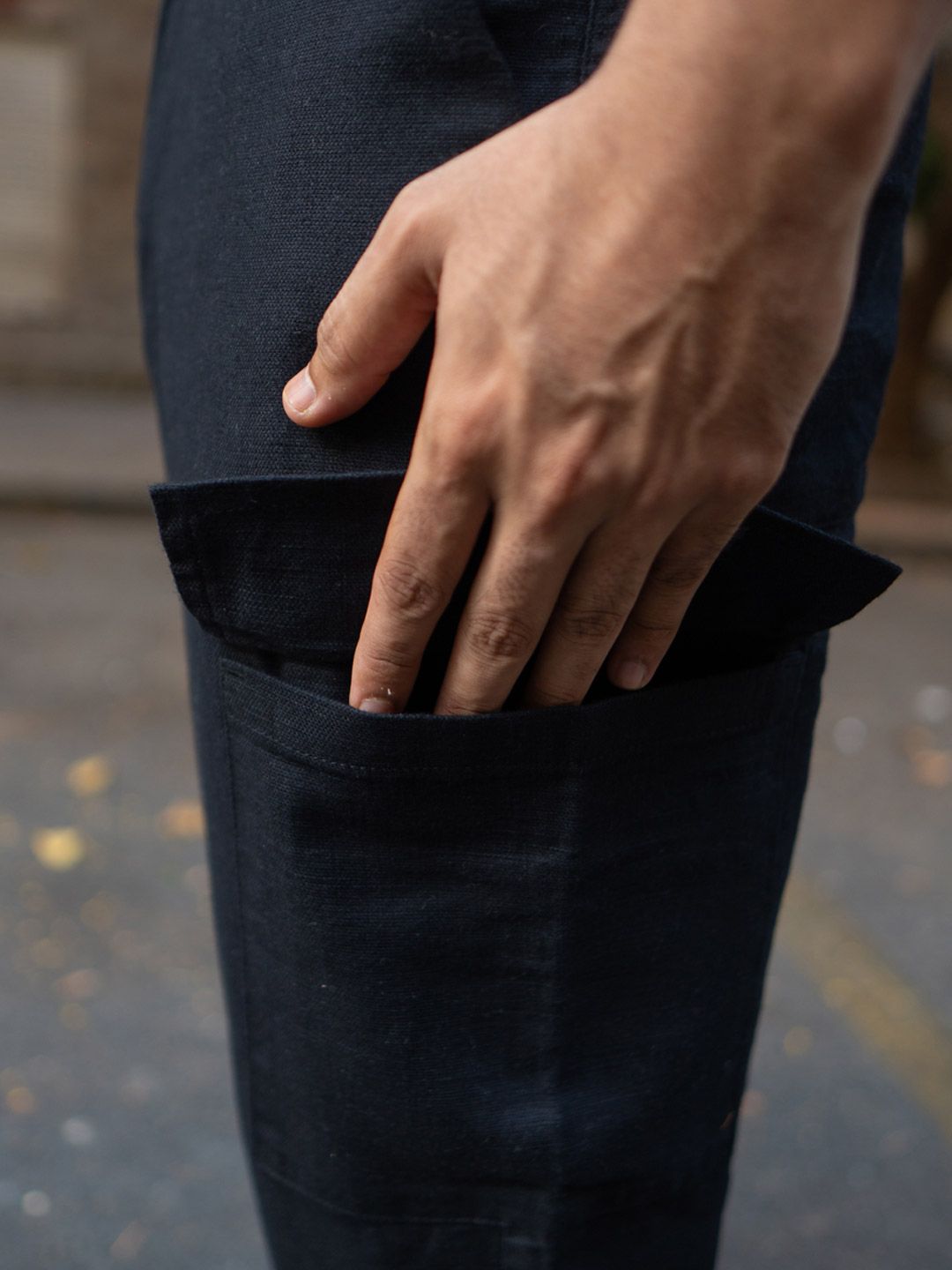 Powerlook Men Black Cotton Contrast Cargo Pant