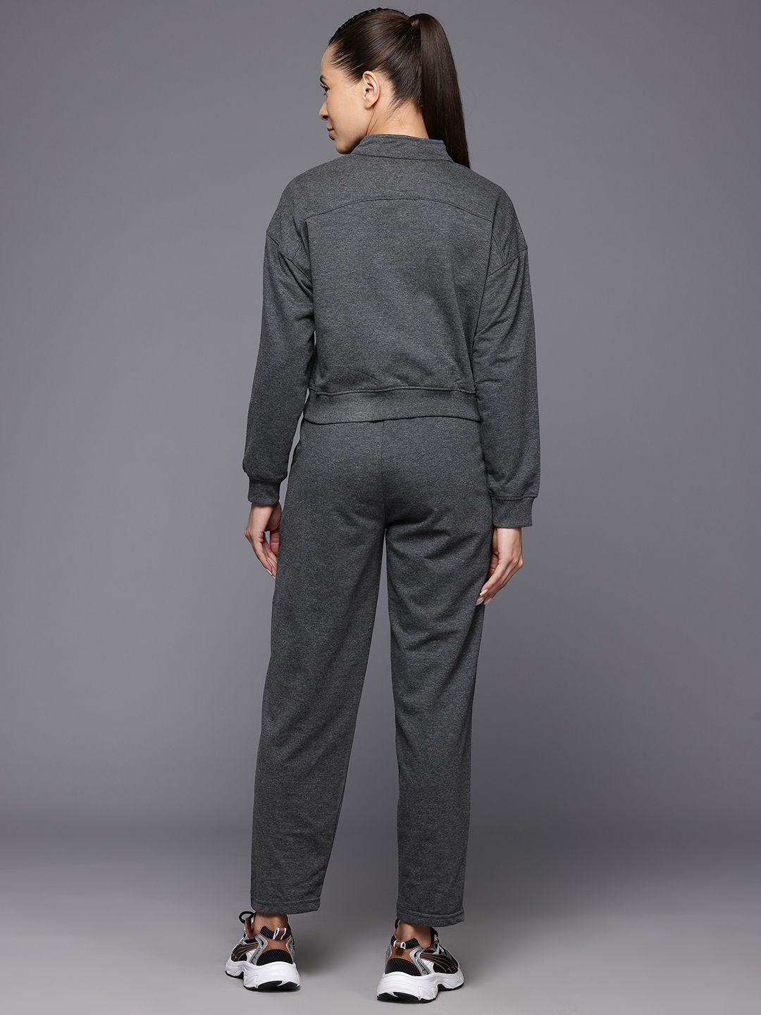 HRX by Hrithik Roshan Brand Logo Detail Lifestyle Zip-Up Tracksuit