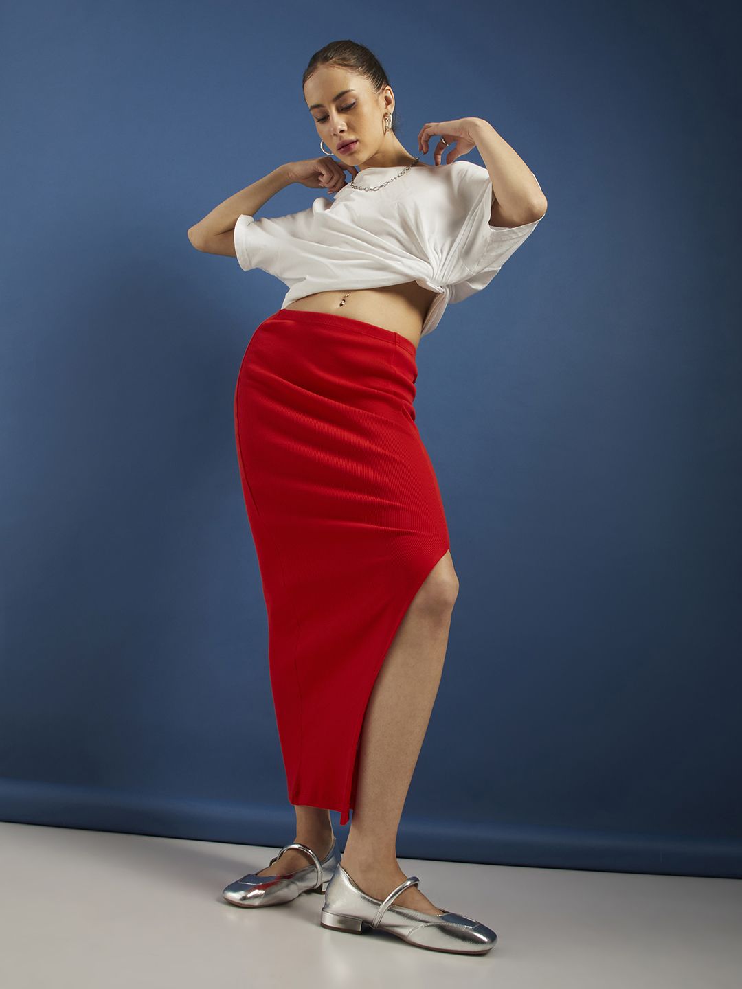 DressBerry Flattering Staple Ribbed Midi Skirt with Slit