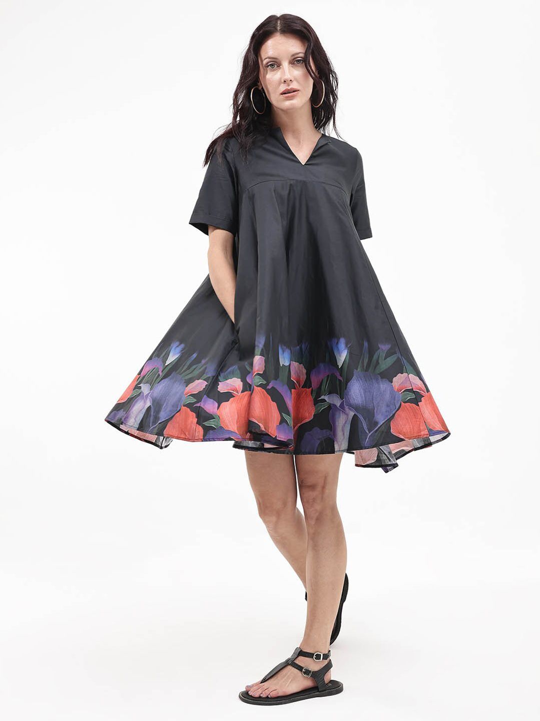 RAREISM Black Floral V-Neck Short Sleeves A-Line Women Cotton Dress
