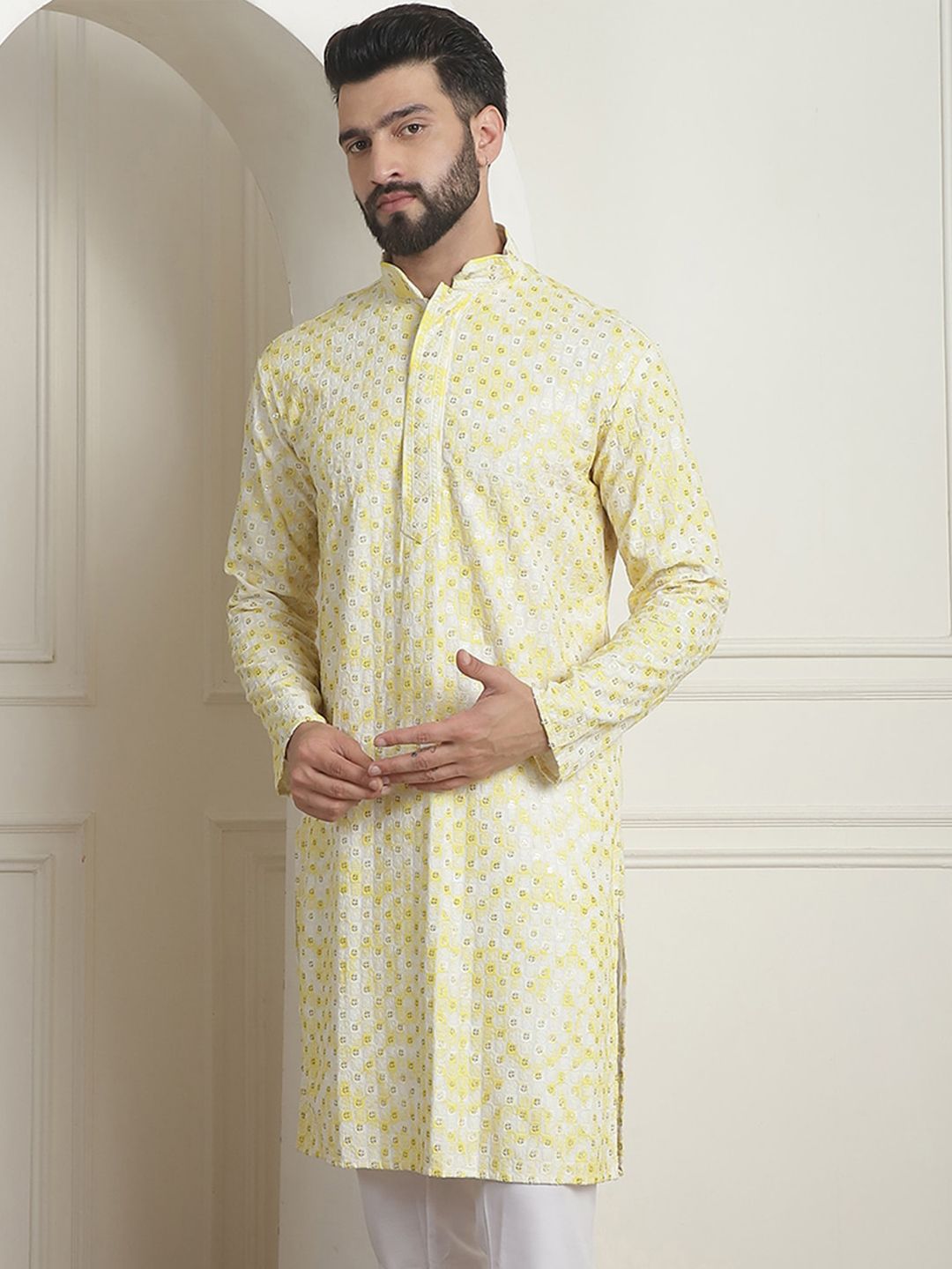 SOJANYA Geometric Embroidered Mandarin Collar Sequined Pure Cotton Straight Kurta