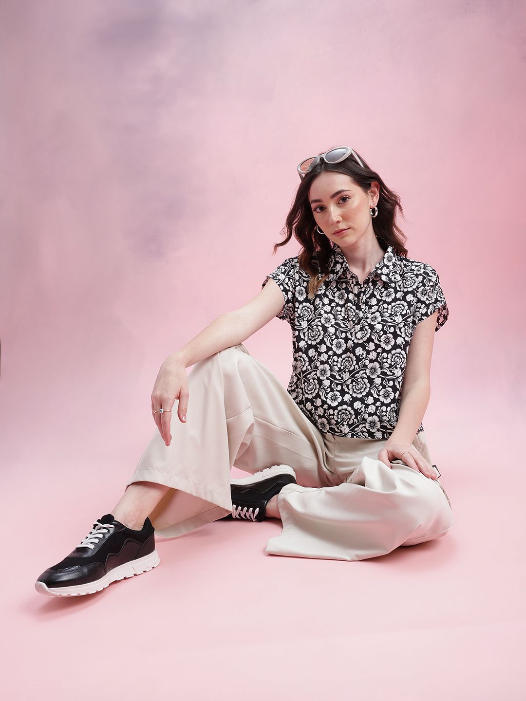 DressBerry Floral Print Extended Sleeves Shirt Style Top