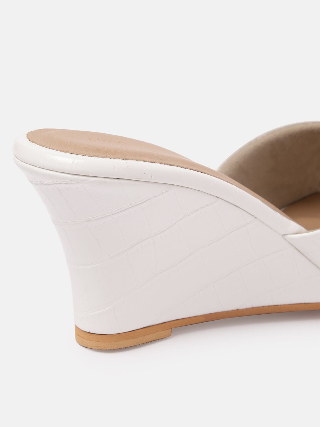 Lino Perros Women Croc Textured Wedge Heels