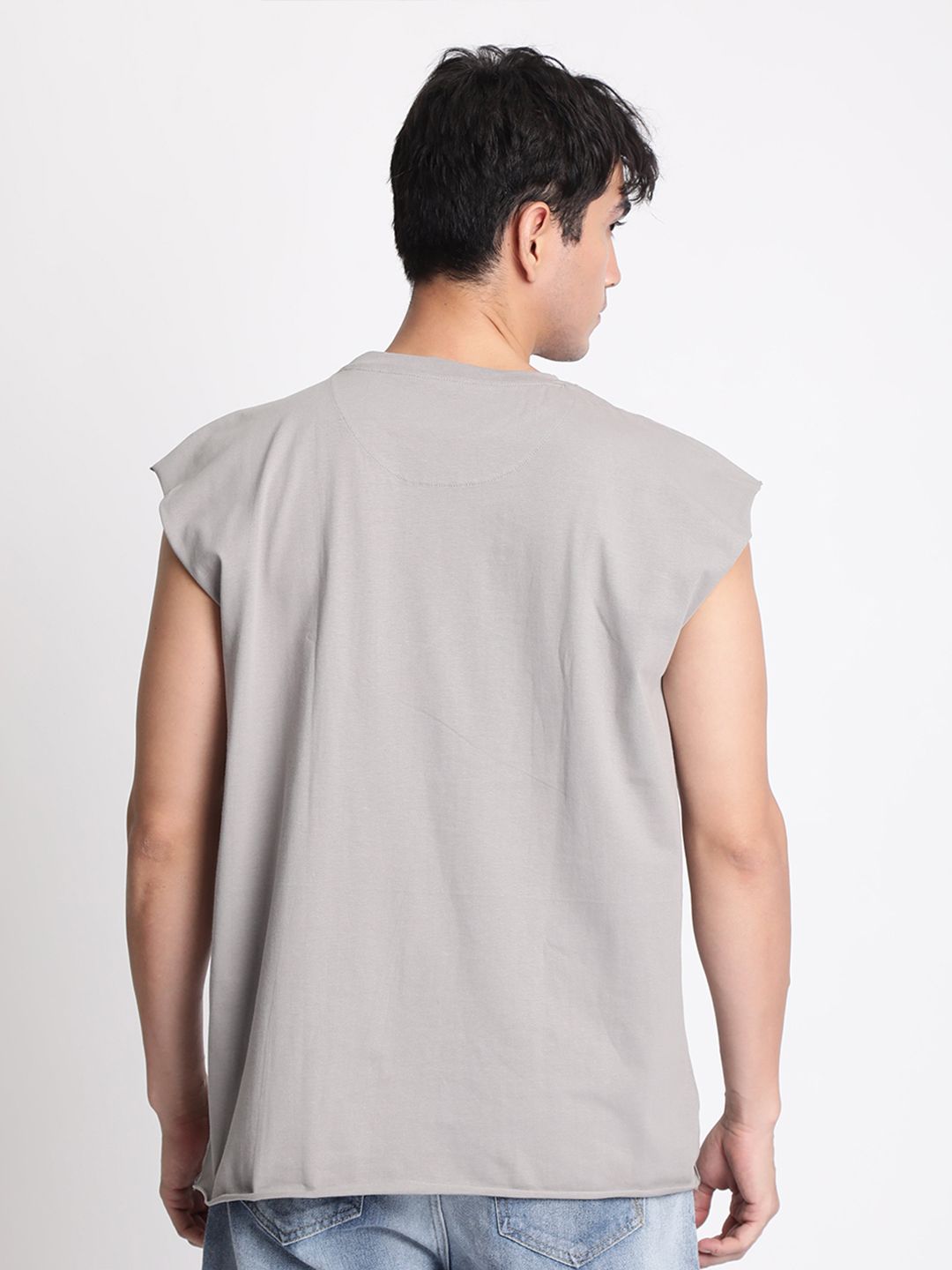 Bene Kleed Men Sleeveless Raw Edge T-shirt