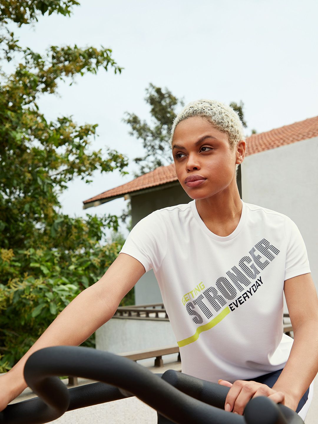 HRX by Hrithik Roshan White Printed Rapid Dry N9 Antimicrobial Technology Training T-shirt