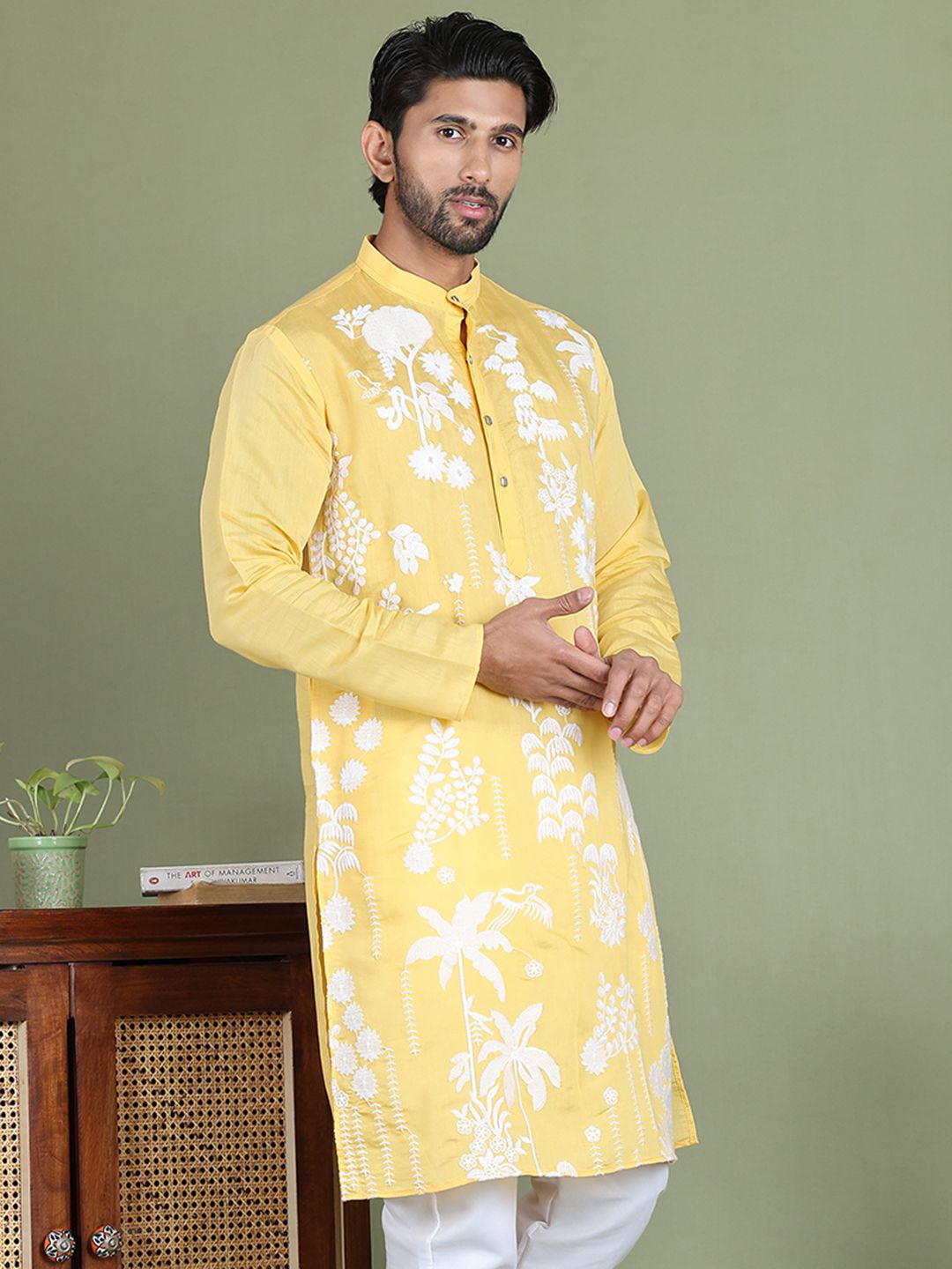 Jompers Floral Embroidered Band Collar Straight Kurta