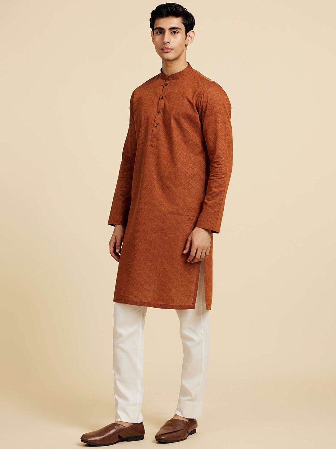 Diwas by Manyavar Woven Design Mandarin Collar Straight Kurta