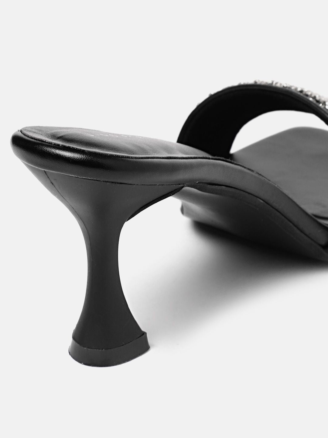 Lino Perros Embellished Party Slim Heels