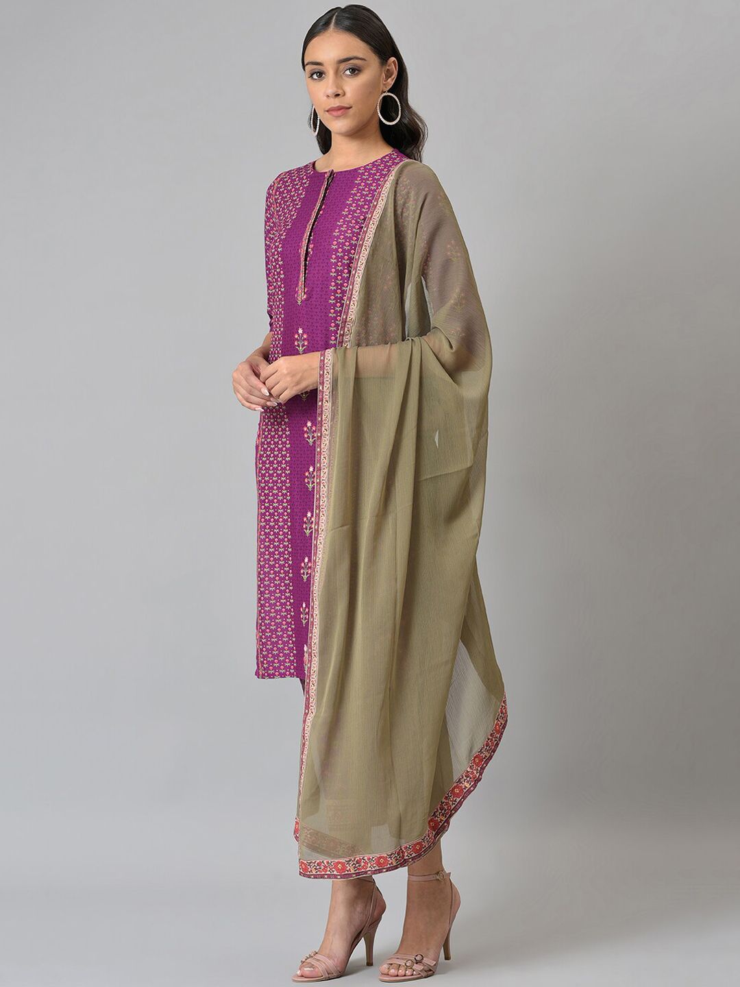 W Festive Floral Print Rayon Kurta With Straight Pant & Dupatta