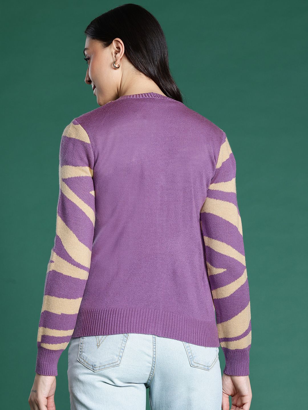 DressBerry Abstract Front-Open Sweater